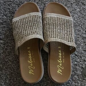 Matisse Sandals Size 7 LIKE NEW